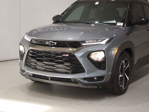 Used 2021 Chevrolet TrailBlazer RS w/ Convenience Package image 2