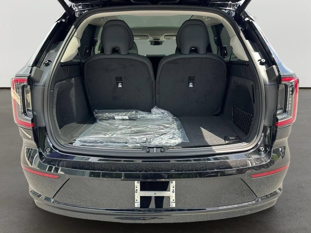 Certified 2025 Volvo EX90 Plus AWD/4WD image 14