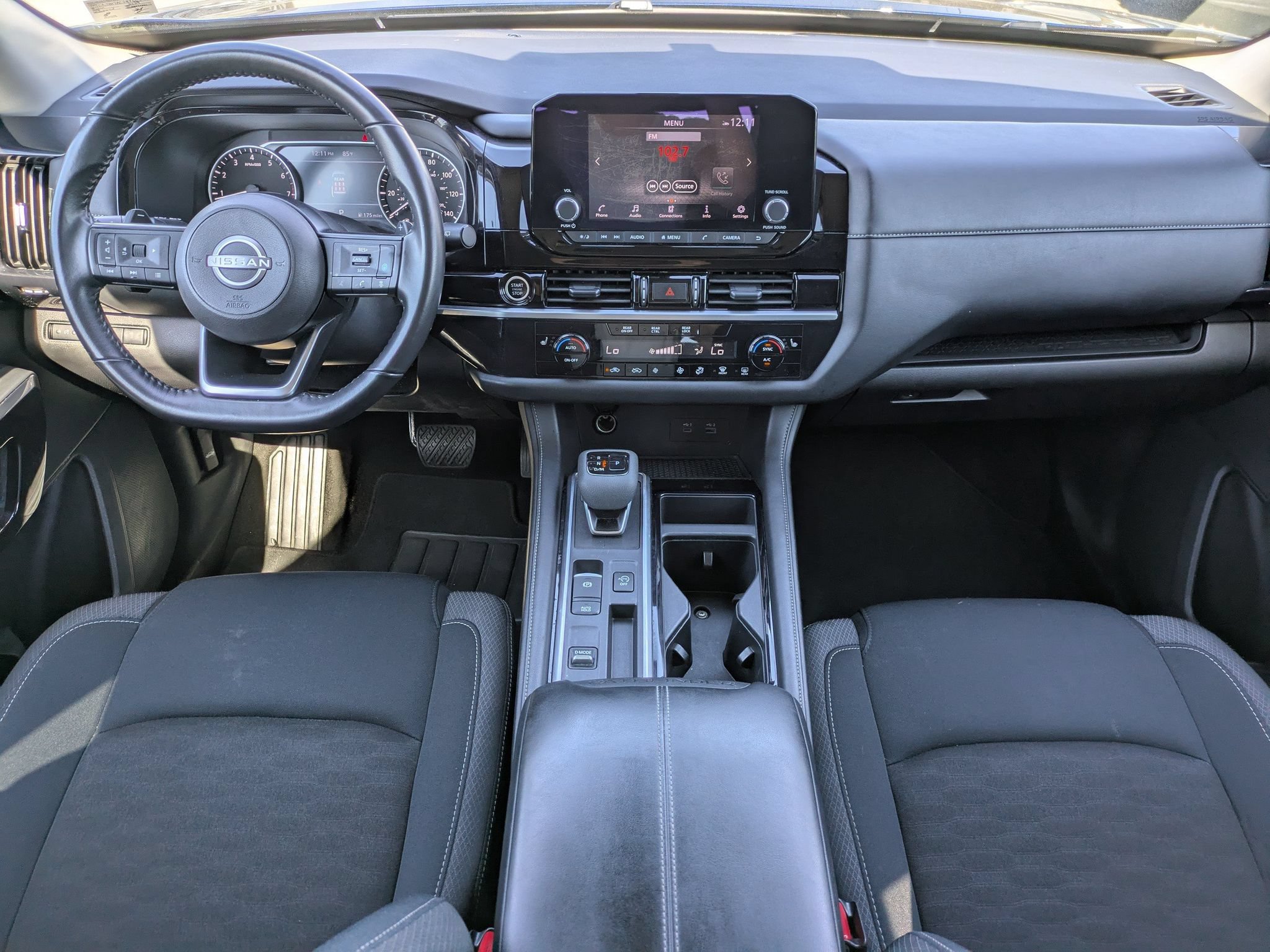 Certified 2024 Nissan Pathfinder SV FWD image 16