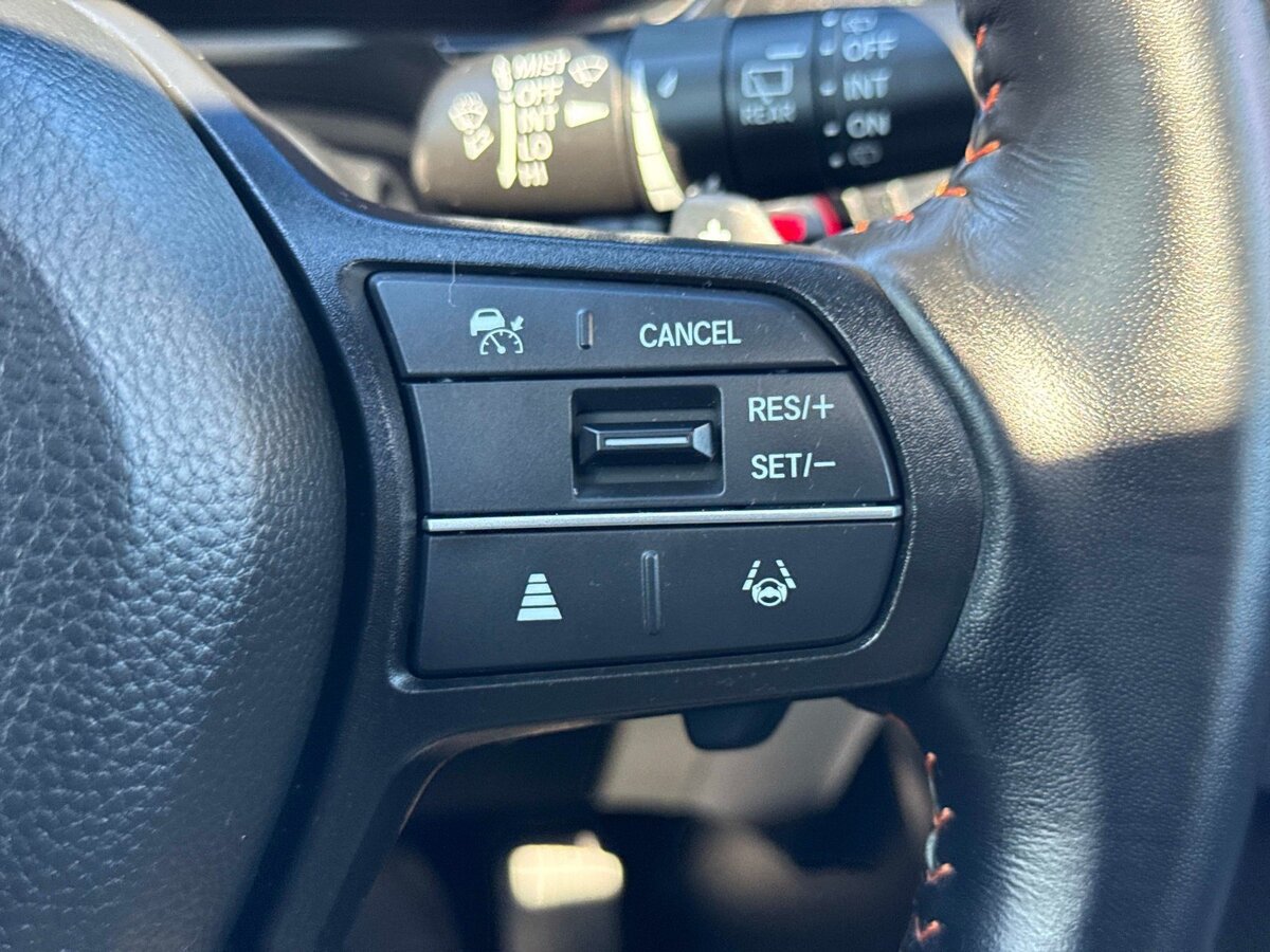 Used 2025 Honda CR-V Sport image 28