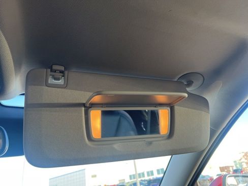 Used 2023 Buick Encore GX Essence w/ Experience Buick Package image 23