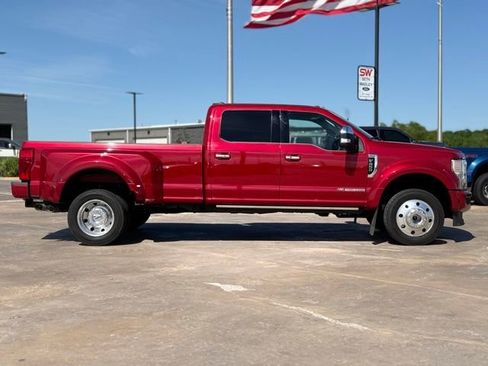 Certified 2022 Ford F450 Platinum w/ FX4 Off-Road Package AWD/4WD image 7