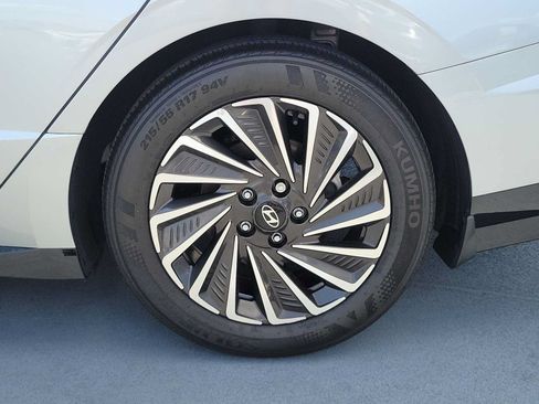Used 2024 Hyundai Sonata SEL FWD image 18