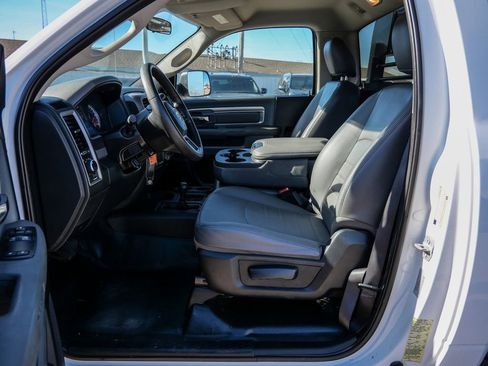 Used 2017 RAM 3500 Tradesman w/ Power & Remote Entry Group image 19