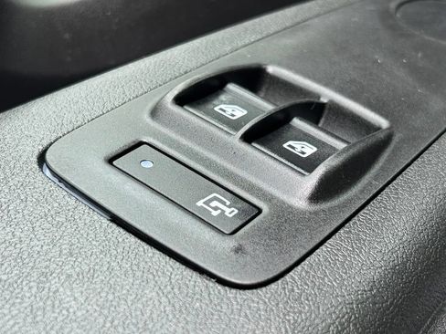 Used 2024 RAM ProMaster 2500 FWD image 28