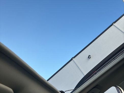 Used 2020 Subaru Forester Sport image 9