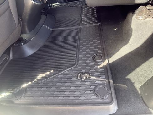 Used 2019 RAM 1500 Big Horn AWD/4WD image 35