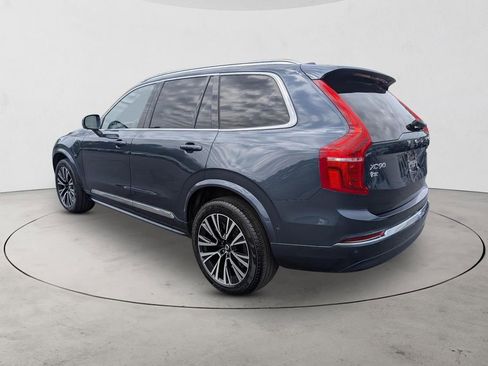 Certified 2024 Volvo XC90 T8 Plus AWD/4WD image 9