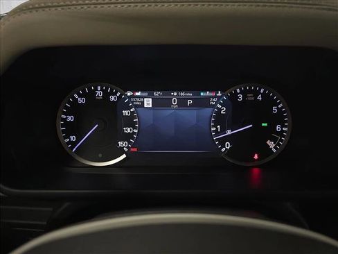 Certified 2023 Land Rover Defender 110 SE AWD/4WD image 18