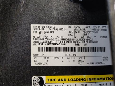 Used 2019 Ford Expedition Max Limited w/ Equipment Group 303A RWD image 33