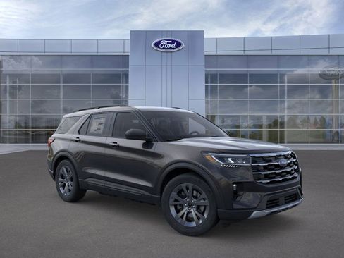 New 2026 Ford Explorer Active w/ Active Comfort Package image 37