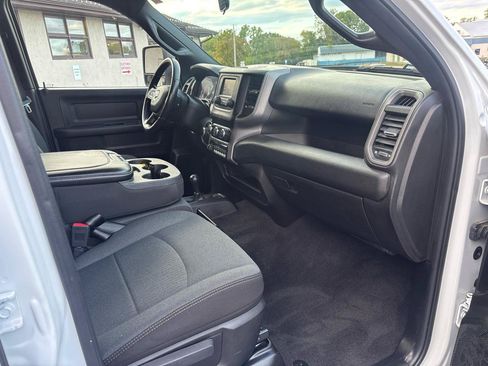Used 2023 RAM 2500 Tradesman AWD/4WD image 28