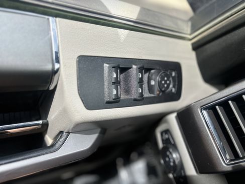 Used 2019 Ford F150 XLT w/ Equipment Group 302A Luxury AWD/4WD image 30