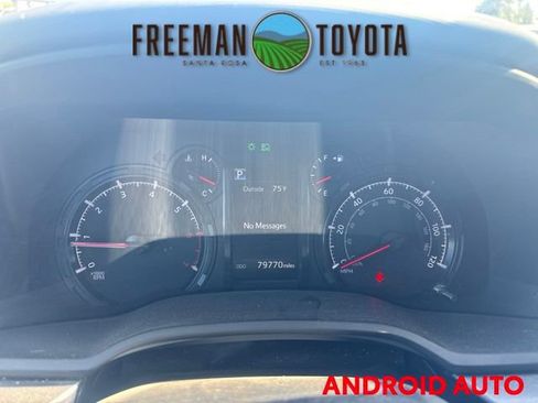 Used 2021 Toyota 4Runner SR5 Premium w/ Moonroof Package AWD/4WD image 8