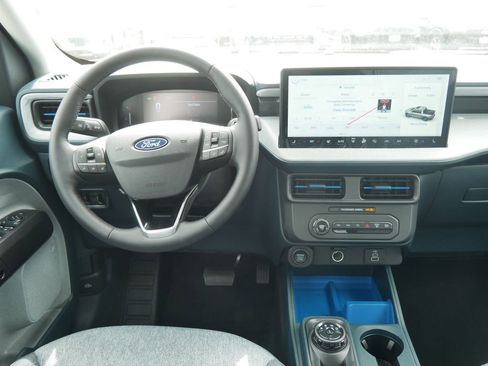 New 2026 Ford Maverick XLT image 16