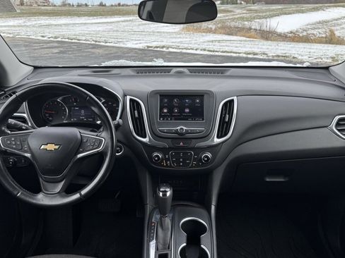 Used 2021 Chevrolet Equinox LT image 16