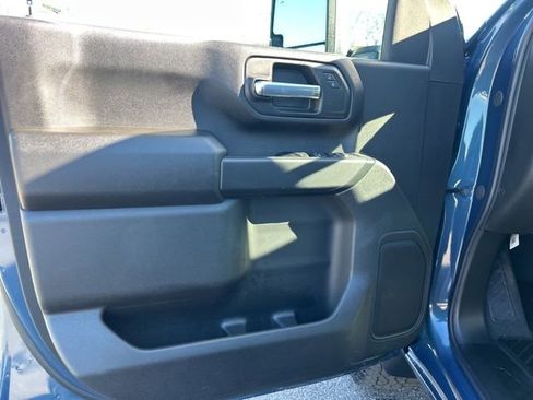 New 2026 Chevrolet Silverado 2500 Custom w/ Custom Value Package AWD/4WD image 11