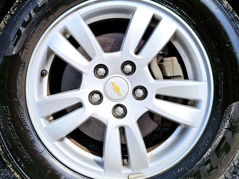 Used 2012 Chevrolet Sonic LT image 17