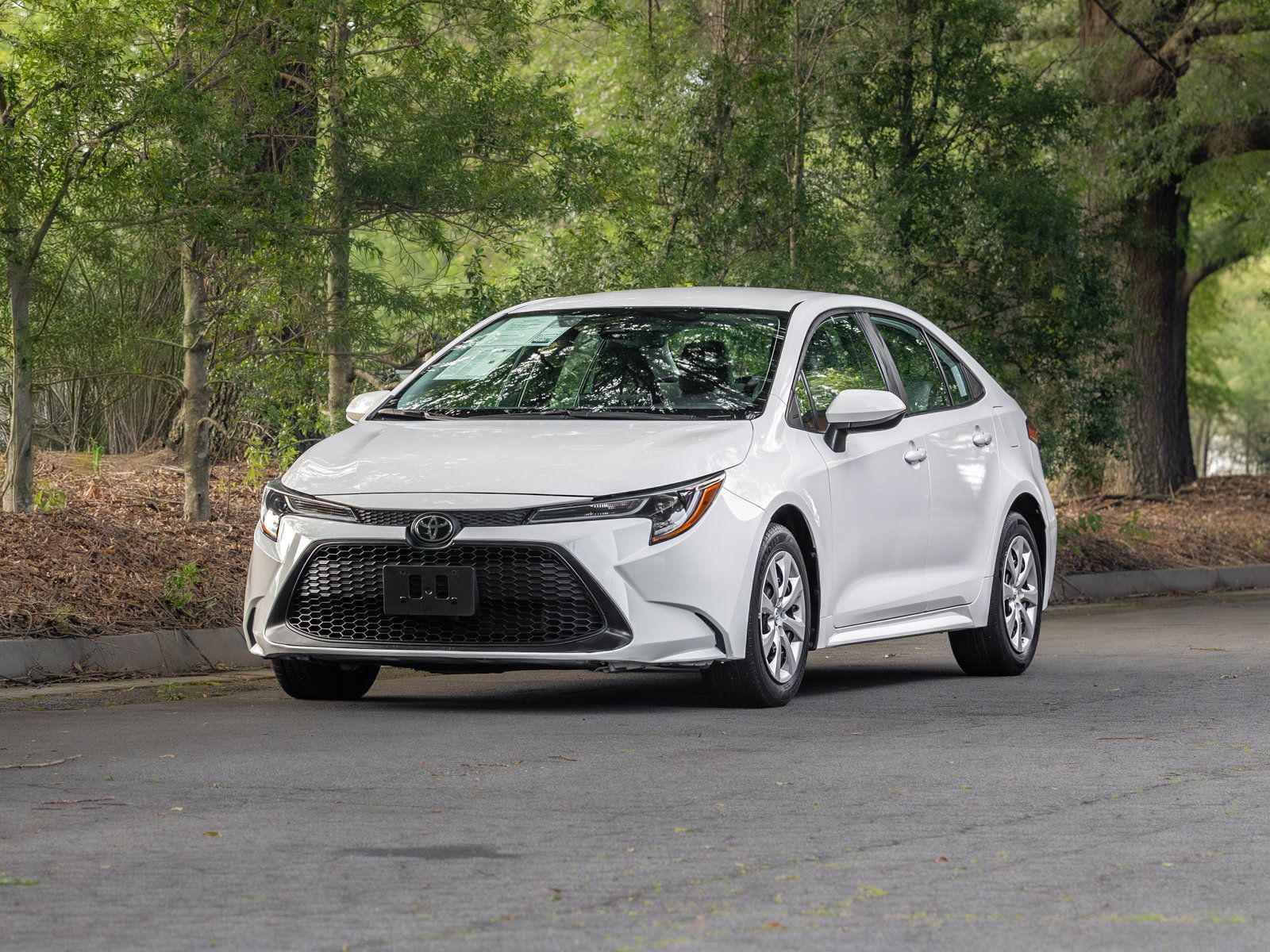 Used 2021 Toyota Corolla LE FWD image 42