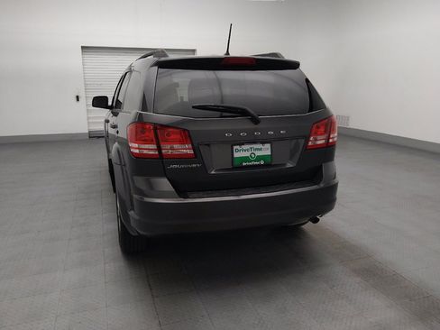 Used 2020 Dodge Journey SE FWD image 6