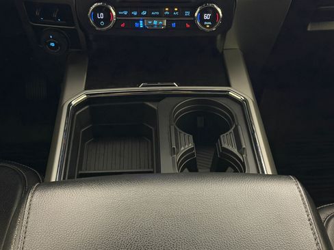 Used 2022 Ford F250 Lariat w/ Black Appearance Package AWD/4WD image 14