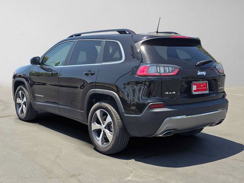 Used 2022 Jeep Cherokee Limited AWD/4WD image 5