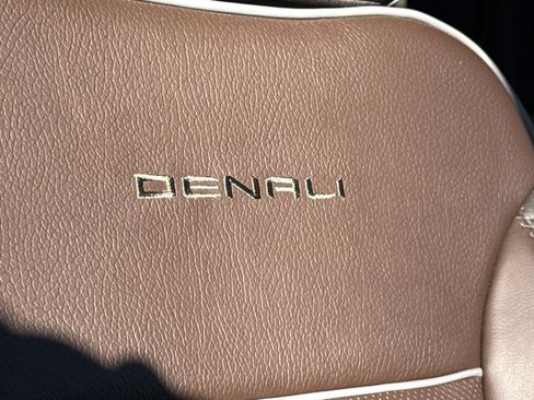 Used 2024 GMC Sierra 1500 Denali image 17