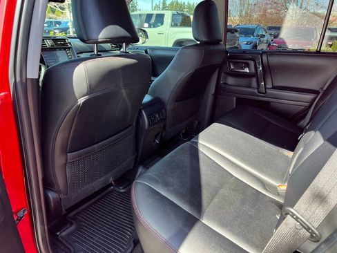 Used 2020 Toyota 4Runner TRD Off-Road Premium w/ Moonroof Package image 16