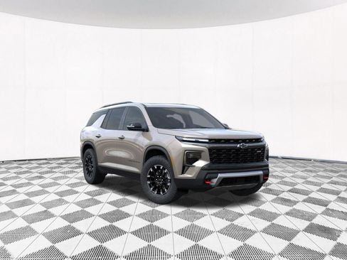 New 2026 Chevrolet Traverse Z71 w/ Driver Confidence Package AWD/4WD image 8