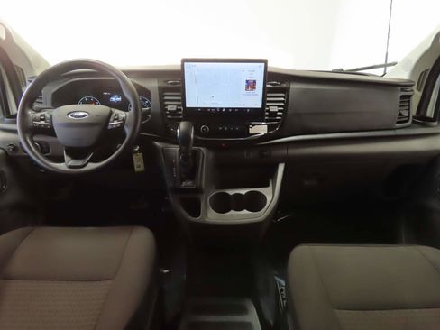 Used 2023 Ford Transit 350 XLT image 11
