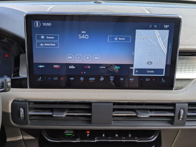 Certified 2024 Lincoln Corsair FWD image 18