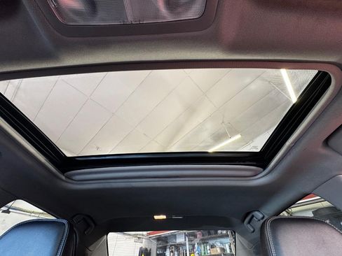 Used 2015 Toyota Camry XLE FWD image 22