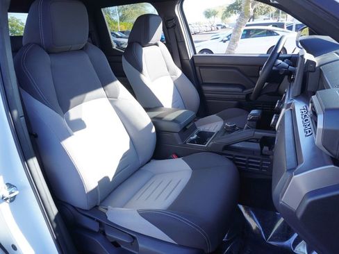 Used 2024 Toyota Tacoma TRD Sport image 14