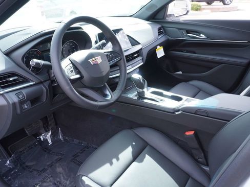 Certified 2025 Cadillac CT4 Premium Luxury image 17