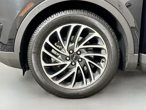 Used 2020 Lincoln Nautilus Reserve image 33