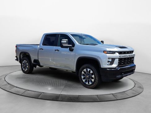 Used 2022 Chevrolet Silverado 2500 Custom w/ Custom Convenience Package AWD/4WD image 1