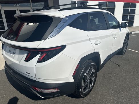Used 2024 Hyundai Tucson SEL w/ Convenience Package AWD/4WD image 9