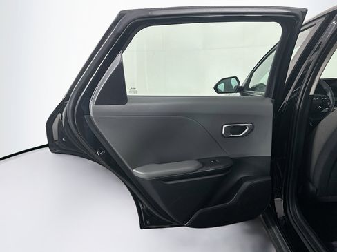 Used 2025 Kia K4 FWD image 26