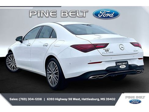 Used 2025 Mercedes-Benz CLA 250 4MATIC image 2
