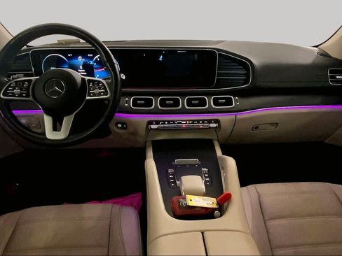 Used 2021 Mercedes-Benz GLS 450 4MATIC image 16