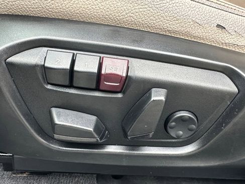 Used 2017 BMW X3 xDrive28i w/ Premium Package image 10