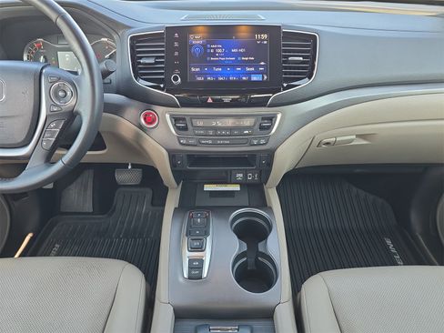 Used 2022 Honda Ridgeline RTL-E image 11