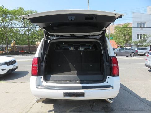 Used 2016 Chevrolet Tahoe LTZ AWD/4WD image 25