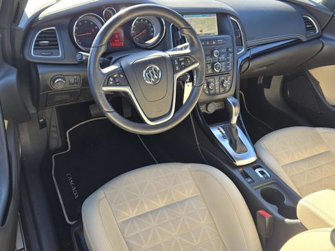 Used 2018 Buick Cascada Premium image 27