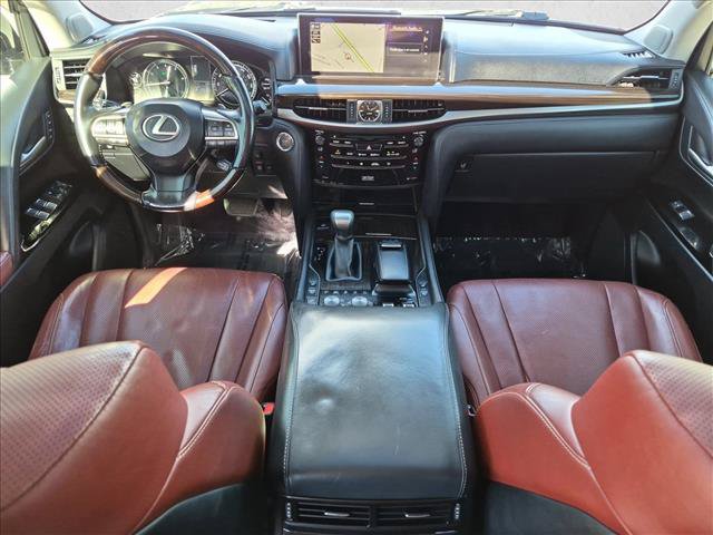 Used 2017 Lexus LX 570 4WD w/ Luxury Package image 20