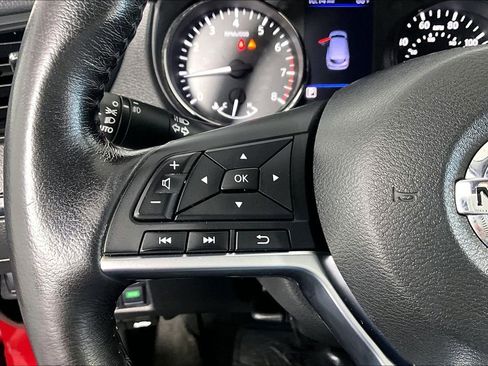 Used 2019 Nissan Rogue Sport SV w/ Technology Package FWD image 18