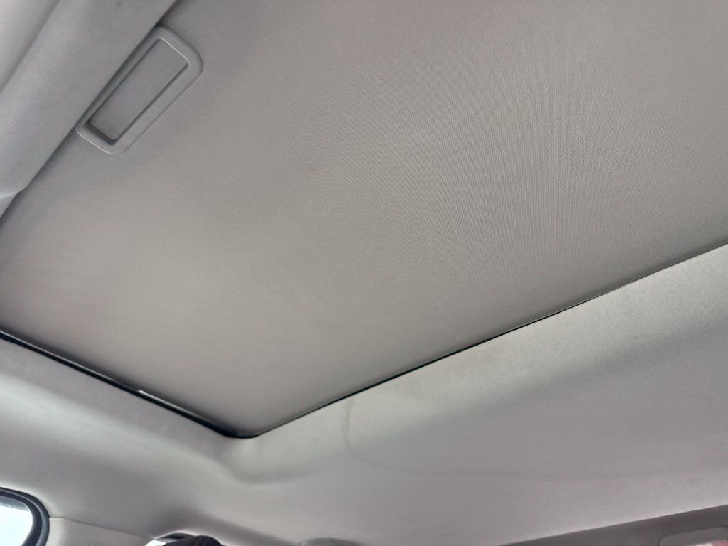 Used 2015 RAM 1500 Laramie Longhorn w/ Convenience Group AWD/4WD image 10