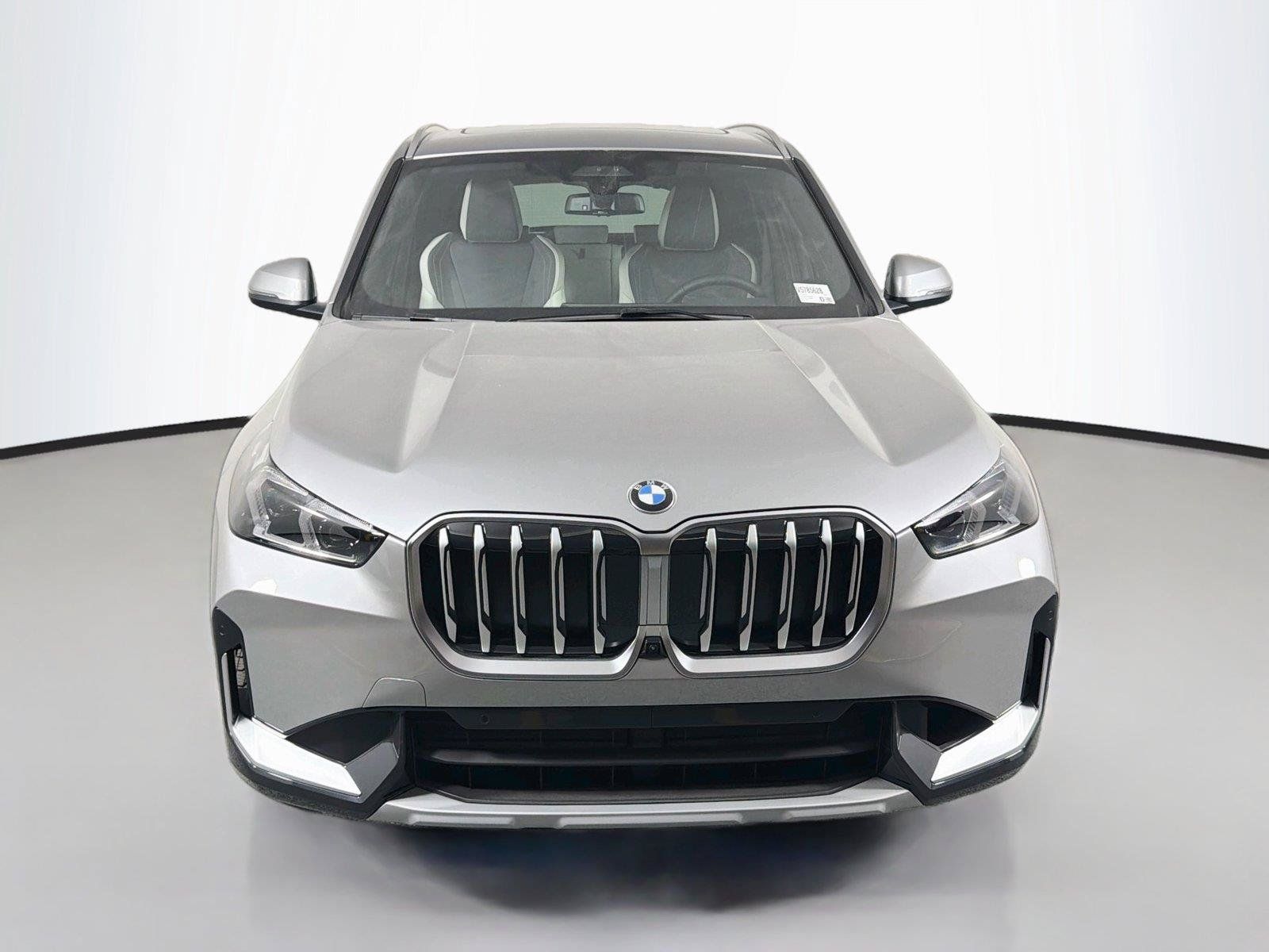 New 2027 BMW X1 xDrive28i AWD/4WD image 2