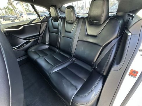 Used 2018 Tesla Model S 75D image 25