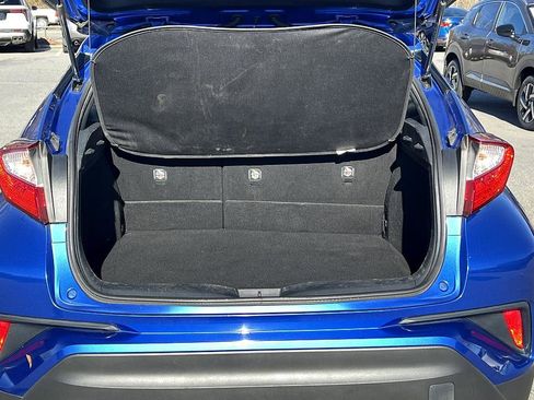 Used 2018 Toyota C-HR XLE image 21